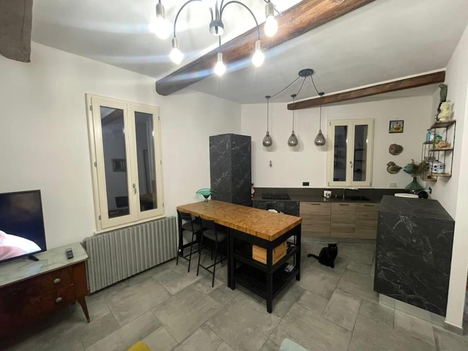 App Di Tania Apartment Reggio Emilia Exterior photo